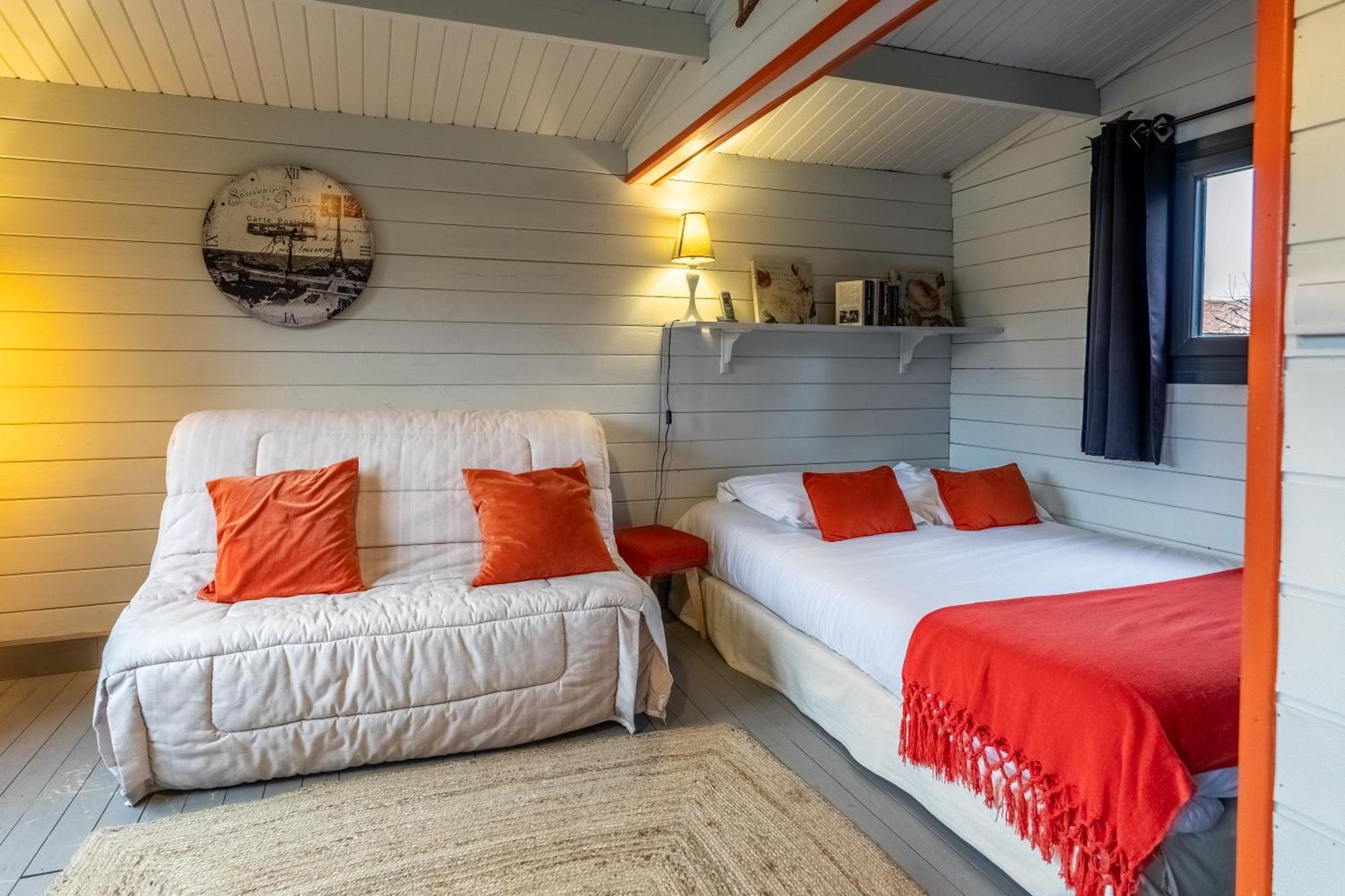 Hotel Quai Des Pontis Cognac Ngoại thất bức ảnh